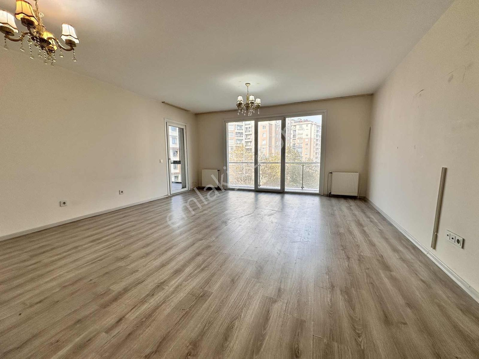 Palmiye Konakları Temiz 145m2 Cadde Cepheli 2+1 Kiralık - Görsel 5