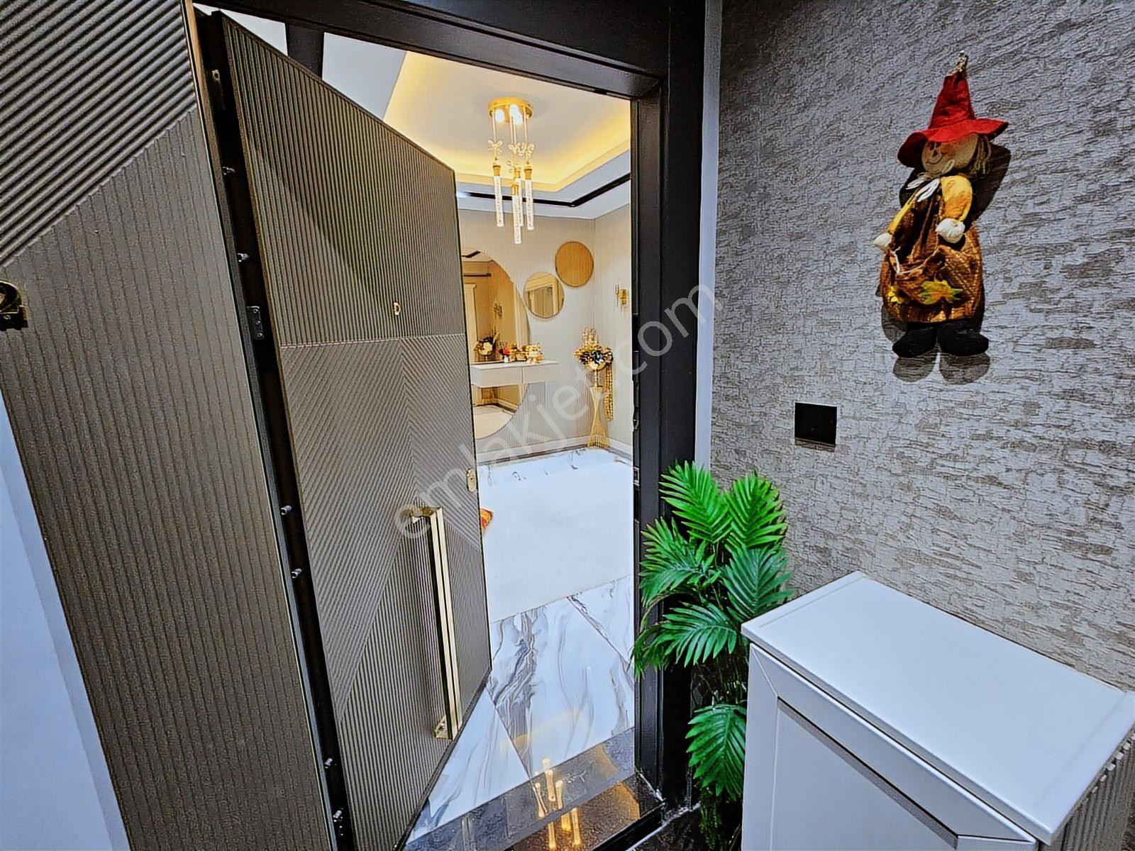 Güzelşehir Doğukente 4+1 Tek Katlı 245m2 Satılık Fırsat Daire - Görsel 5