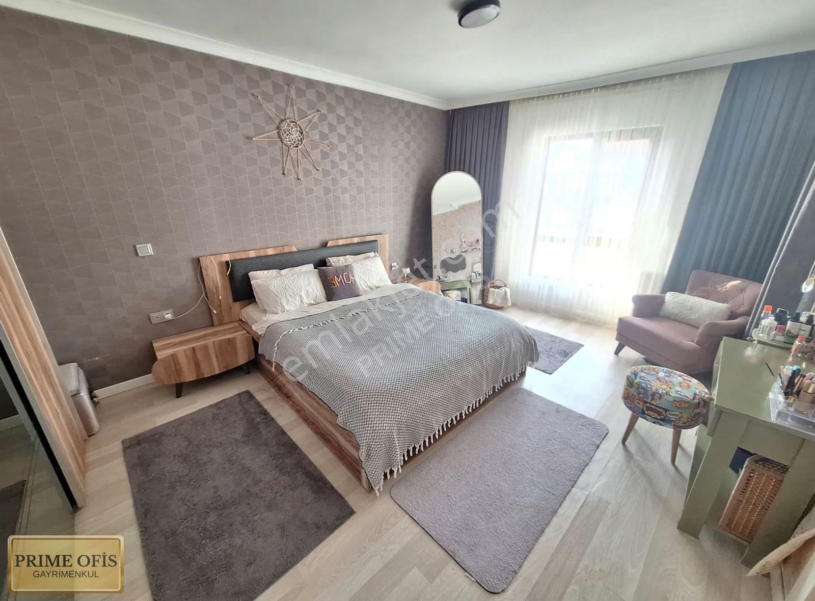 Ankara Manzaralı Yapılı 4+1 Satılık Dairesi - Görsel 14