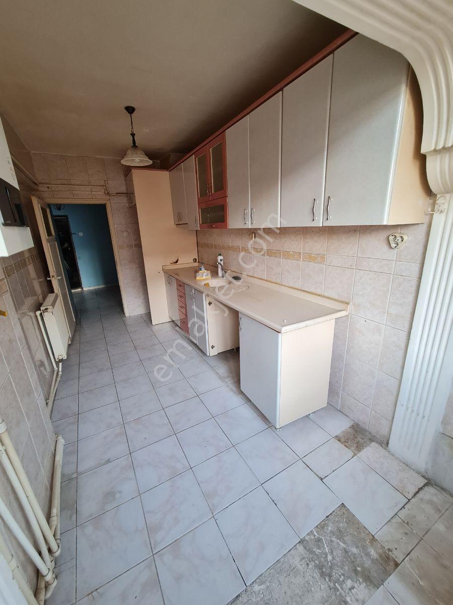 Arslan Emlak'tan Asansörlü Otoparklı 3+1 Kiralık Daire - Görsel 7