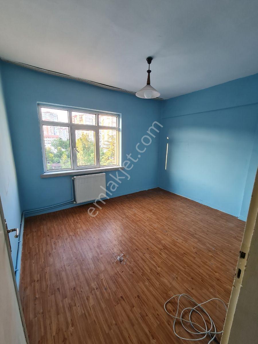 Arslan Emlak'tan Asansörlü Otoparklı 3+1 Kiralık Daire - Görsel 14