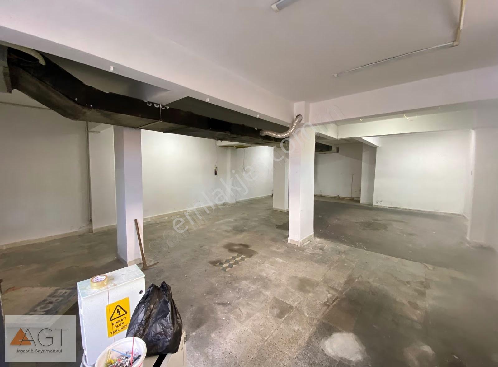 Agt'den İnkılap Mah. 200m2 2 Katlı Asansörlü Kiralık Dükkan - Görsel 13