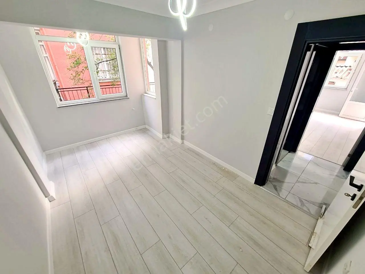 𝄞melodi'den Akçay Merkez'de Bahçeden Eve Gireceğiniz Denize 200mt Ayrı Mutfaklı 2+1 Daire - Görsel 24