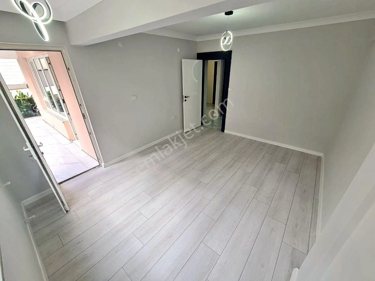 𝄞melodi'den Akçay Merkez'de Bahçeden Eve Gireceğiniz Denize 200mt Ayrı Mutfaklı 2+1 Daire - Görsel 18