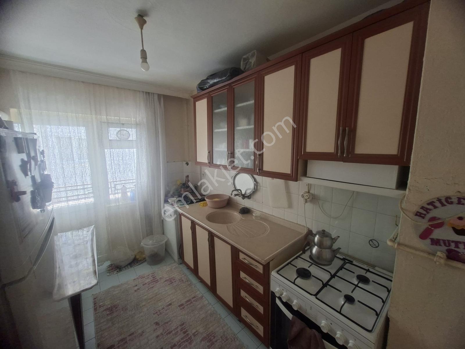 Fatih Mahallesinde 3+1 130m2 Katta Bağımsız - Görsel 8