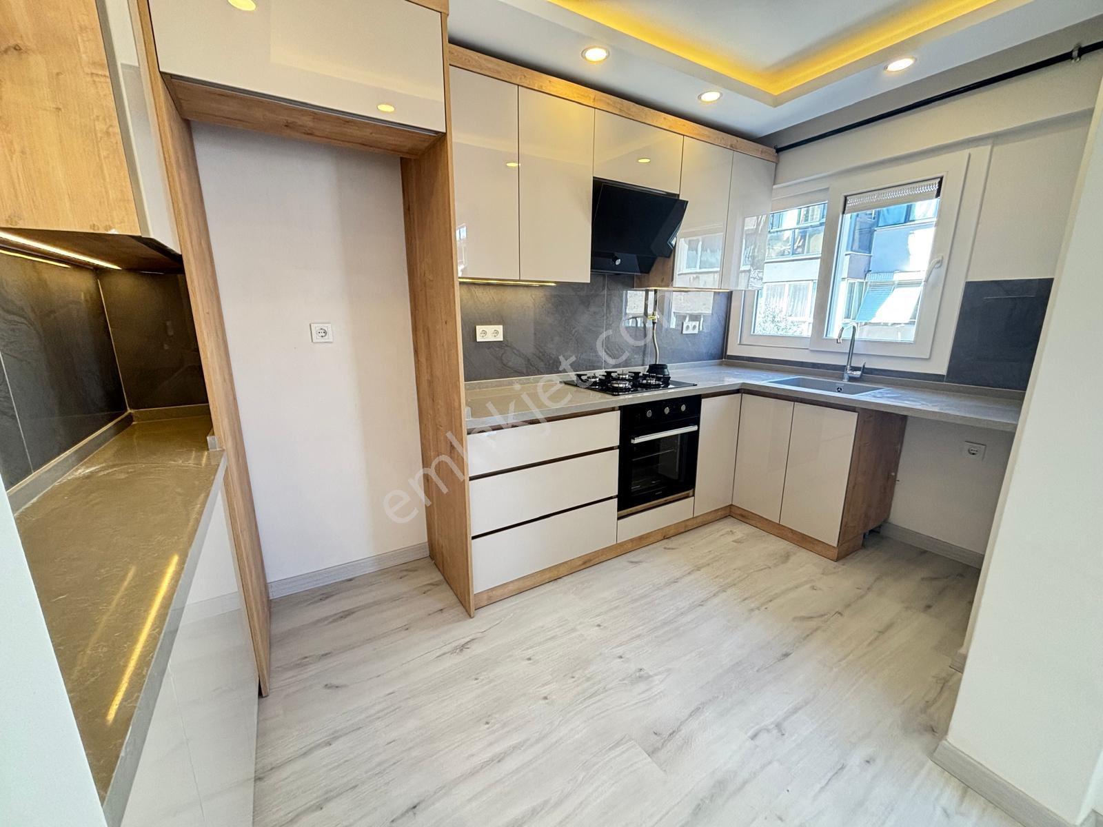 İnönü Caddesi Yakını Lüks Dekorlu 3+1 120m2 Arakat Çift Cepheli Ferah Daire - Görsel 21