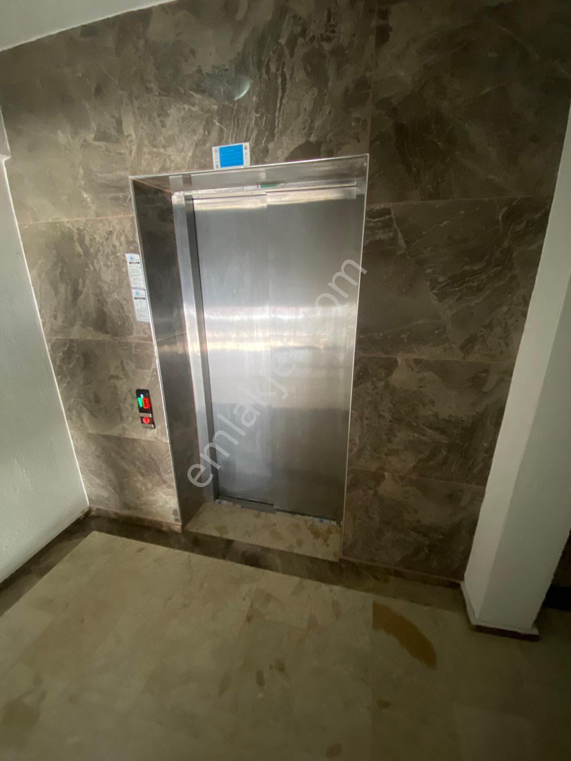 Dyk Est Emlaktan Karaçalı Mah. Merkezde 2+1 80 M2 Asansörlü Yeni Bina Kiralık Ofis - Görsel 21