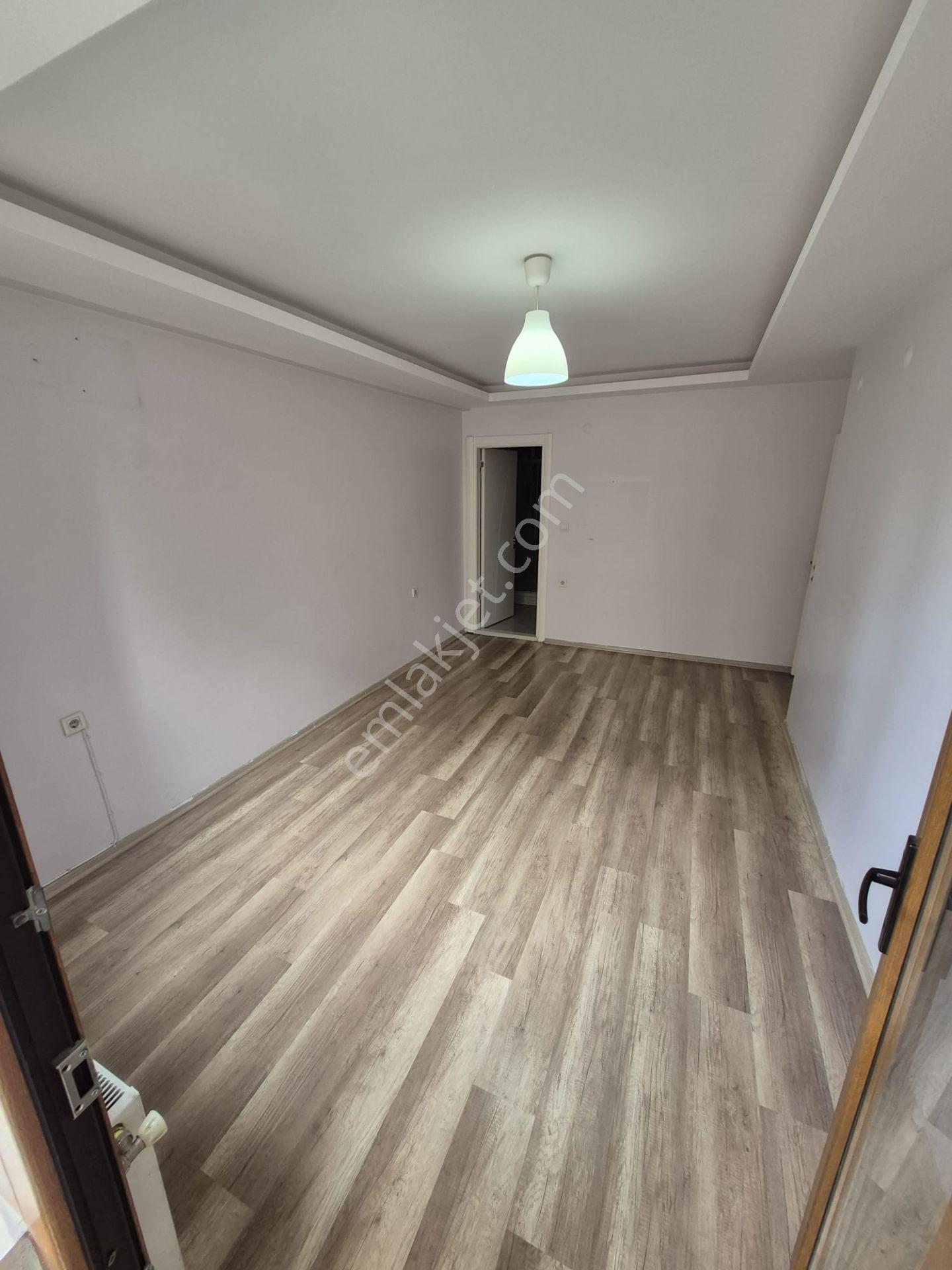 Buca Hürriyet Mahallesi Cadde Üzeri Uçanyolyanı//asansörlü,otoparklı,ebvynbayolu,150m2,3+1,10yılık D - Görsel 22