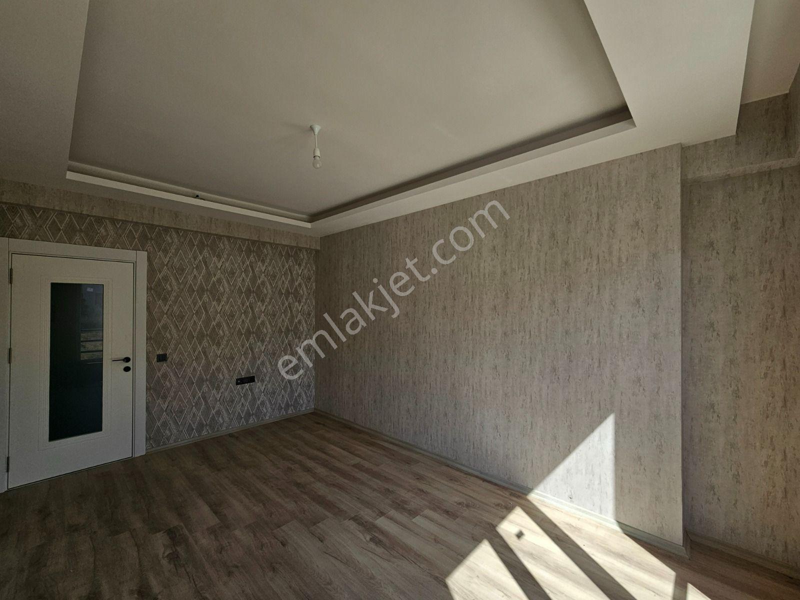 500 Evler Mahallesi Satılık Sıfır Ara Kat Geniş Daire - Görsel 15