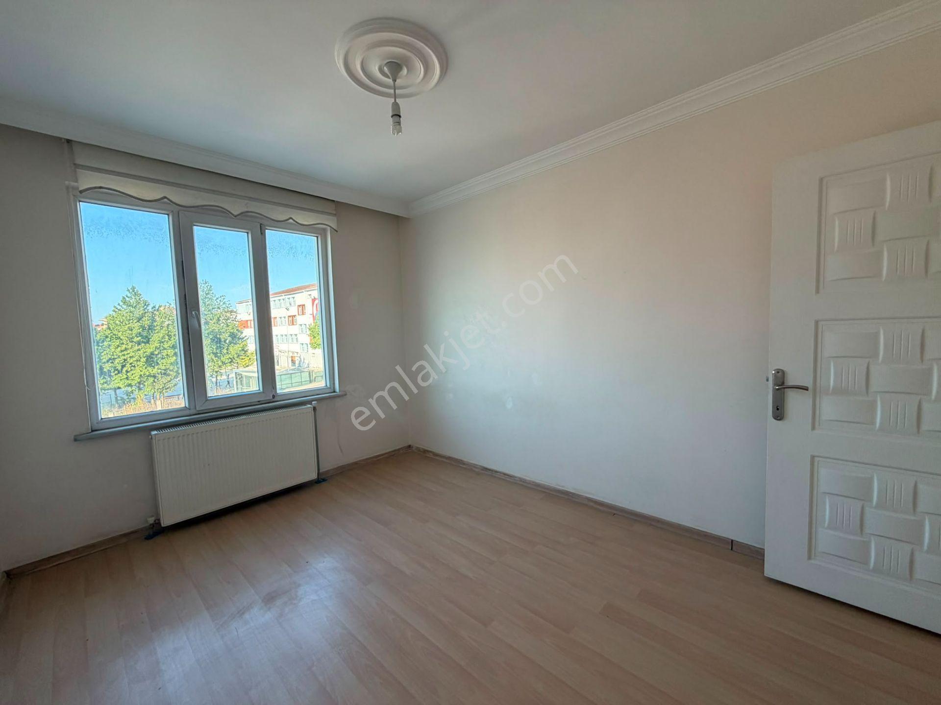 Kiralık 3+1 Ferah 130 M2 Doğalgazlı Daire | Çerkezköy İstasyon Mahallesi | Asfalta Sıfır - Görsel 10