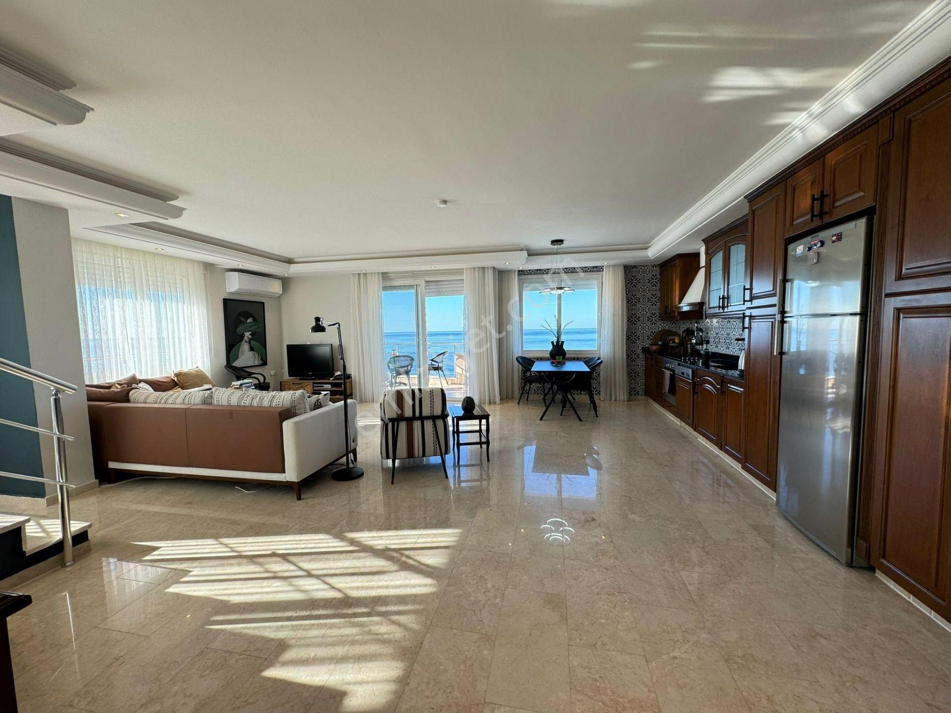 Alanya Mahmutlar’da Denize Sıfır, Panoramik Manzaralı Ultra Lüks 3+1 Dubleks - Görsel 3