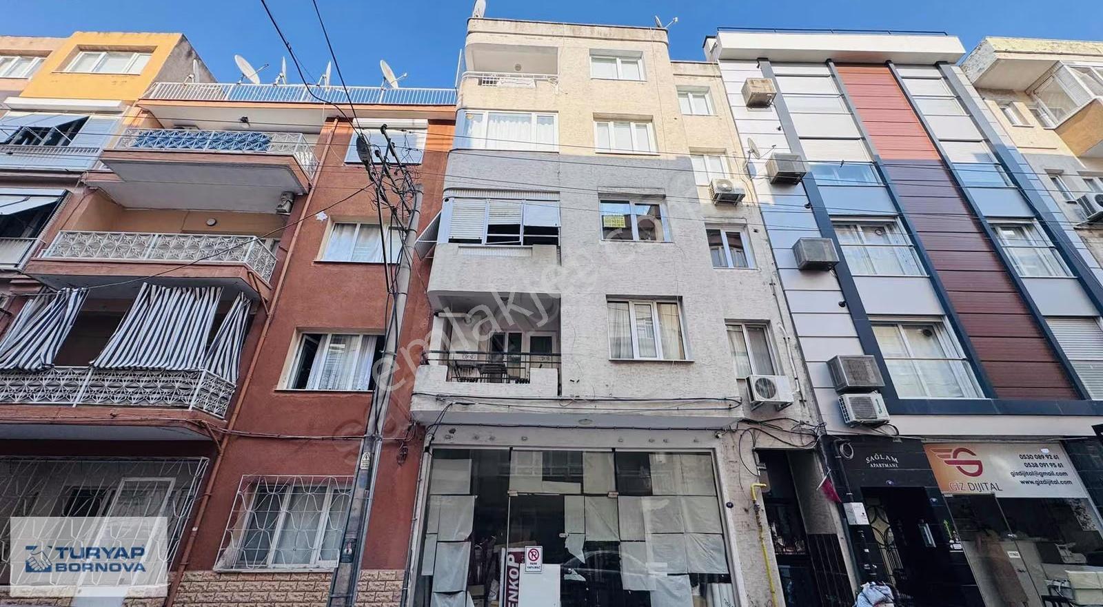 Bornova Erzene Mah.'de Temiz Kiralık 3+1 Daire - Görsel 11