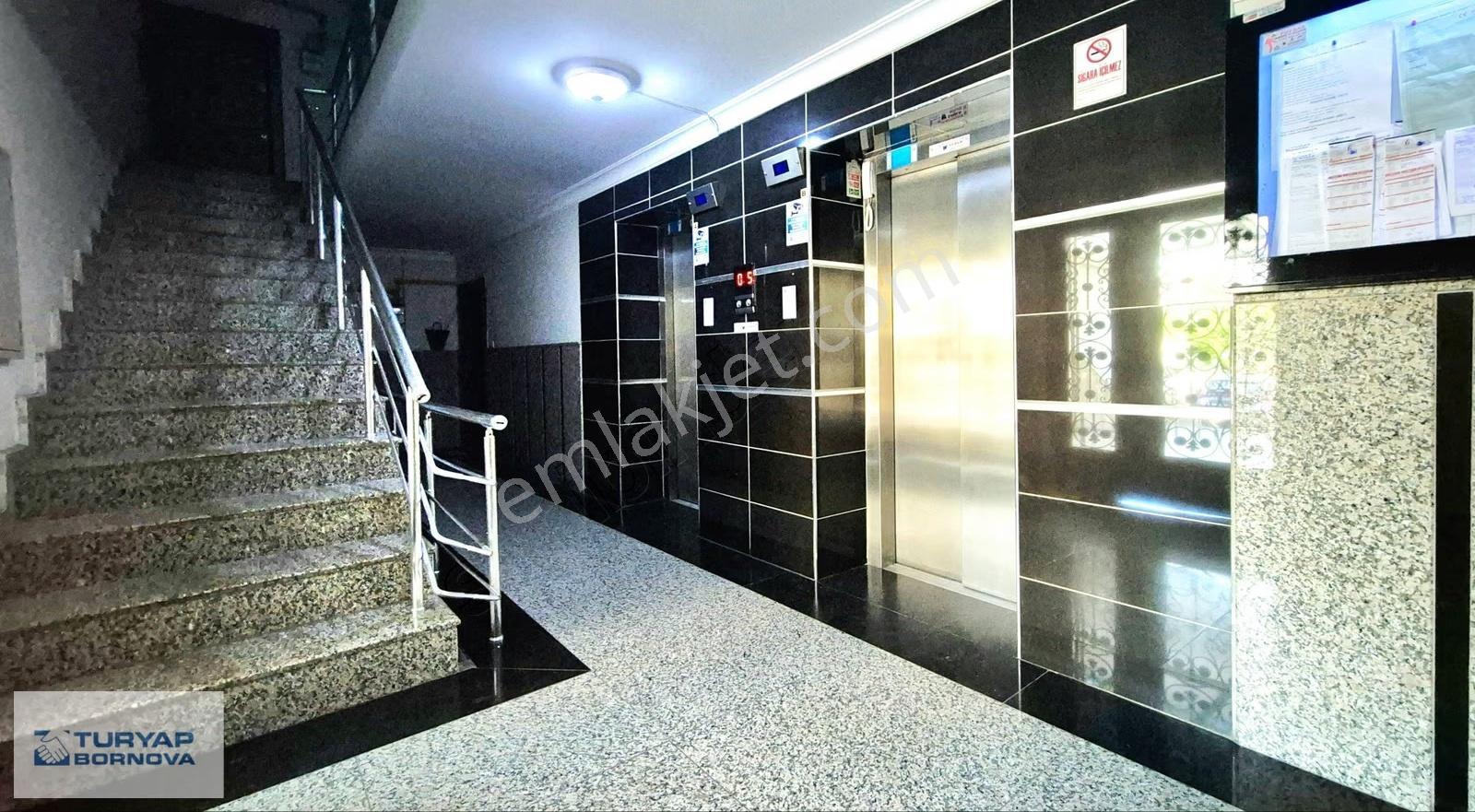 Buca Fırat Mahallesi'nde Site İçinde Satılık 3+1 Ferah Daire - Görsel 14