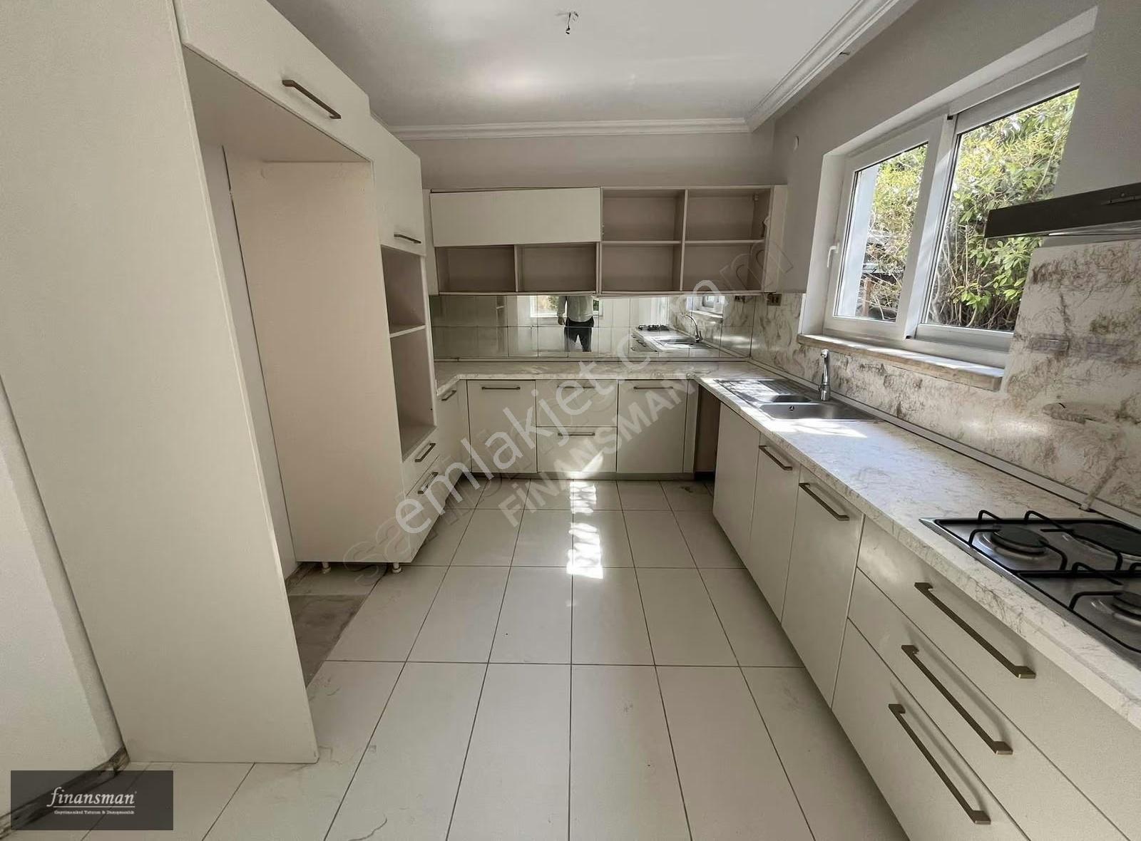 Elit Ve Butik Sitede..müstakil Bahçeli..havuzlu..dublex Villa - Görsel 3