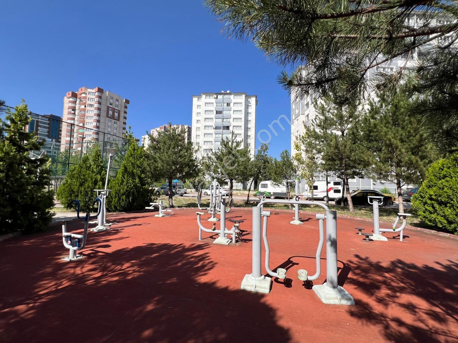Batıkent Ostim O.s.b. Mahallesi Sevgi Sitesinde Satılık Daire - Görsel 18