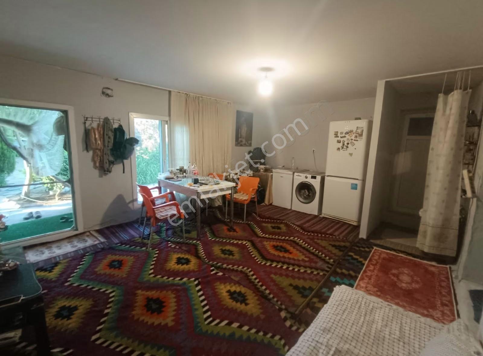 Yenipazar'da 3+1 Evi Olan Satılık 405m² Arsa - Görsel 4