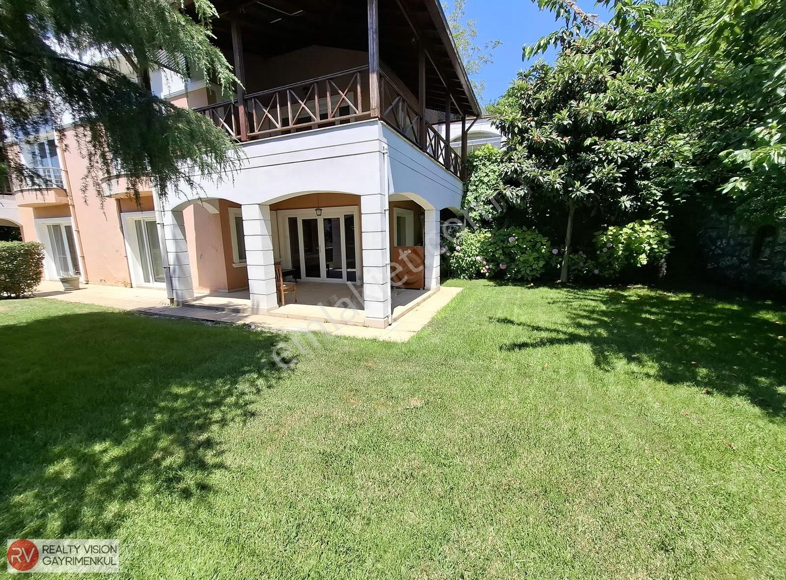 Çekmeköy'e Komşu Çavuşbaşı Caddesi Üzeri Site İçi Kiralık Villa - Görsel 5