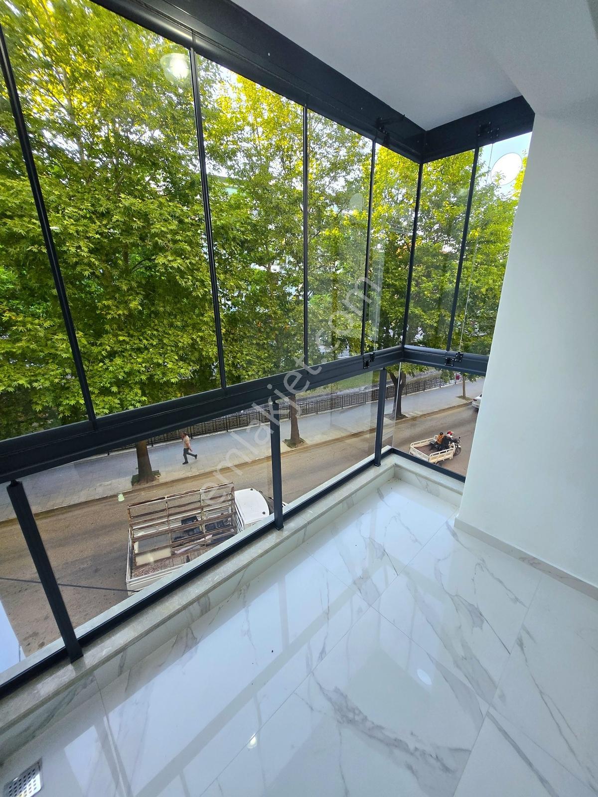 Garanti Emlak'tan - Marka Projede - 150m² - 3+1 Ultra Lüx Daire - Görsel 18