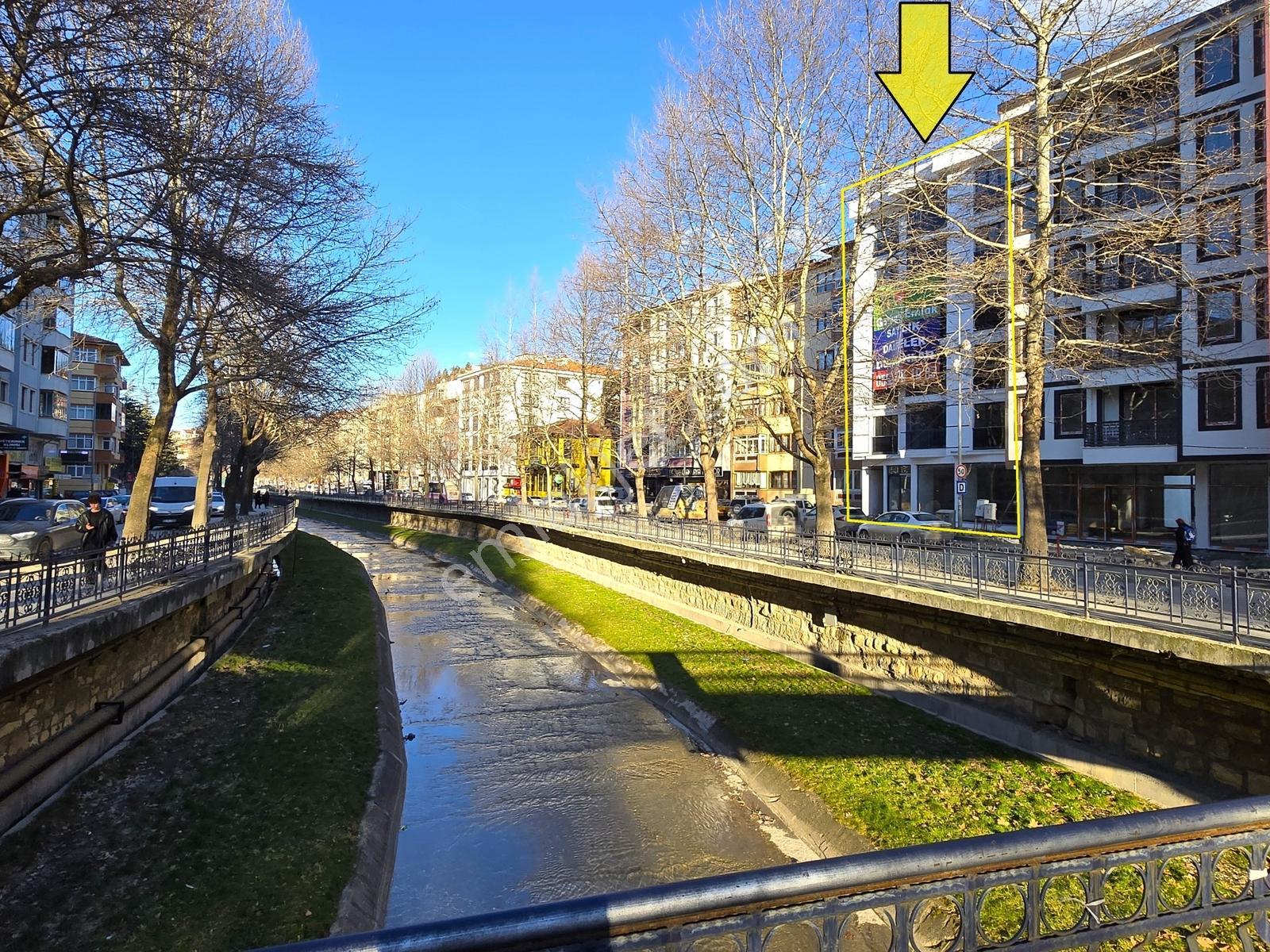 Garanti Emlak'tan - Marka Projede - 150m² - 3+1 Ultra Lüx Daire - Görsel 31
