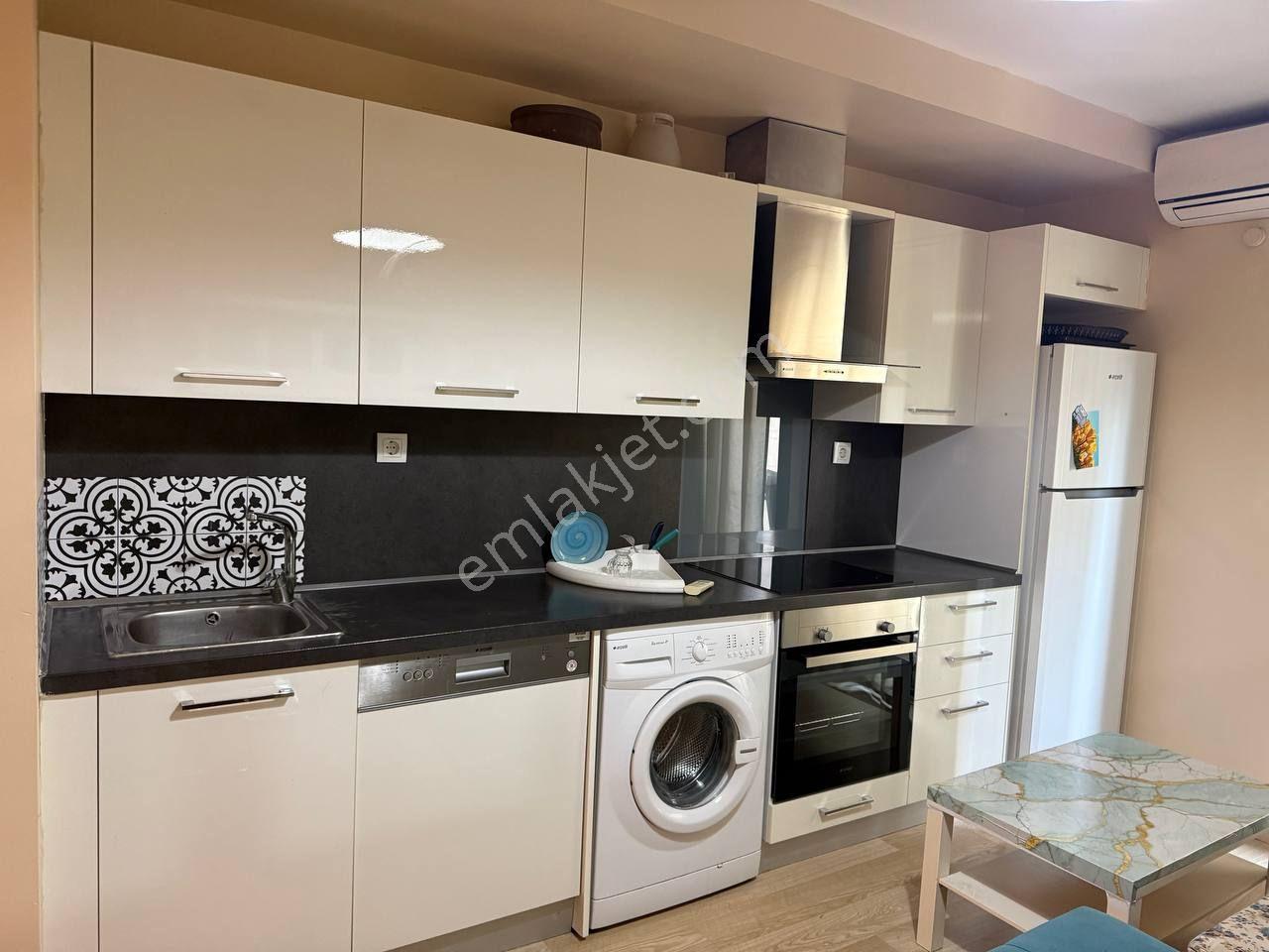 Terrace Mix'te Ful Eşyalı Temiz Stüdyo Daire - Görsel 3