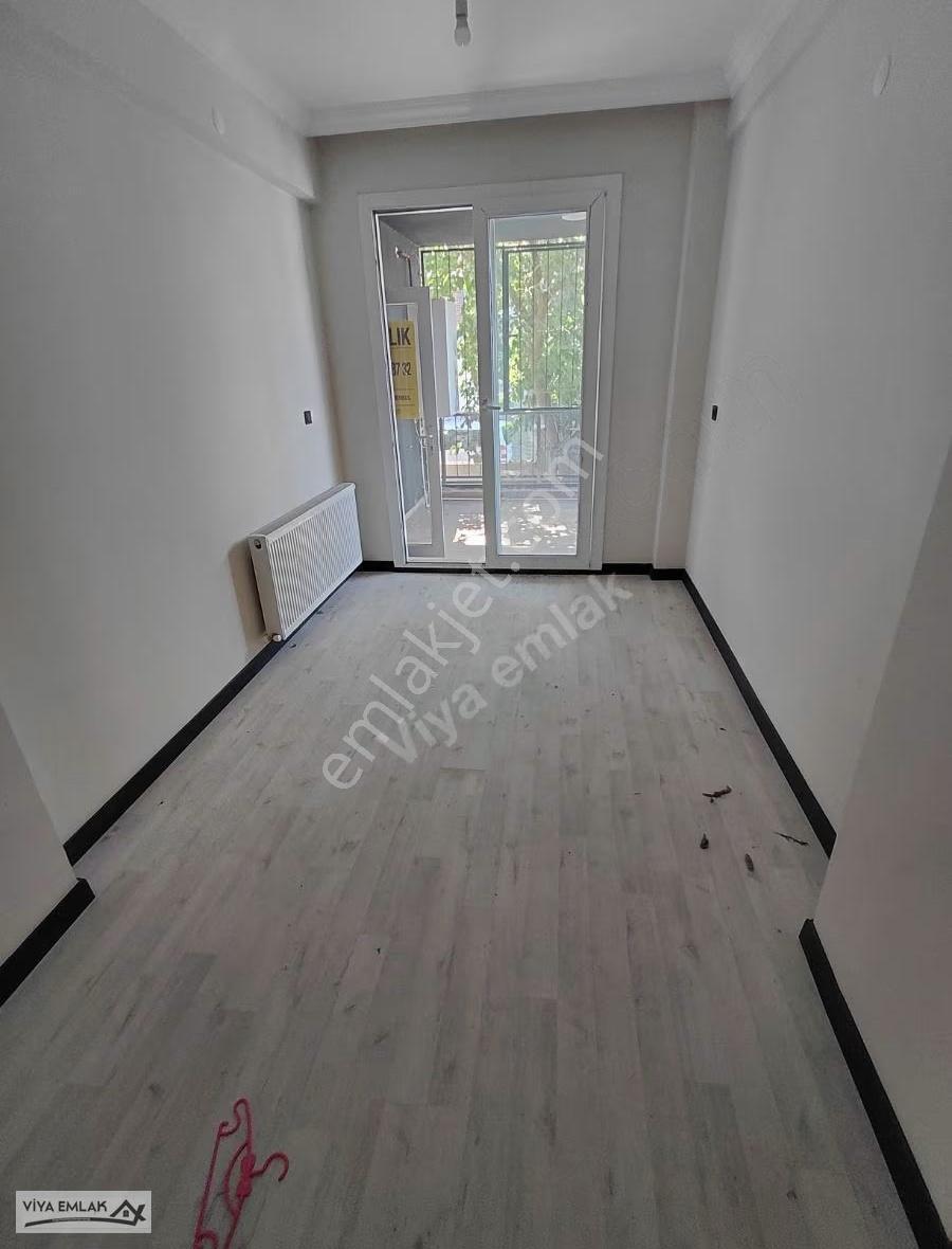 Ayrancılar Viya Emlaktan Kiralık 2+1 D.gazlı Daire Yeni Binada - Görsel 3