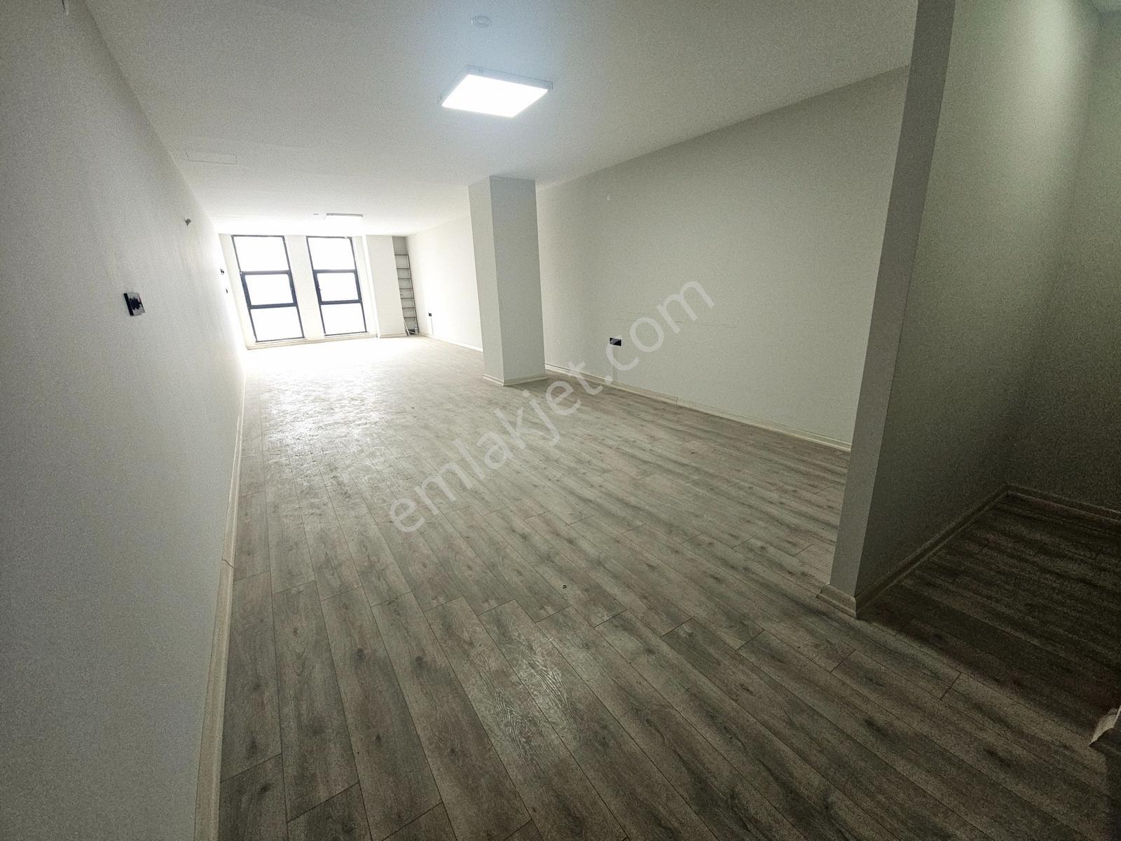Özkan'dan Merkezi Lokasyon Kapalı Pazar Mevki 70 Mt Kiralık Ofis - Görsel 2