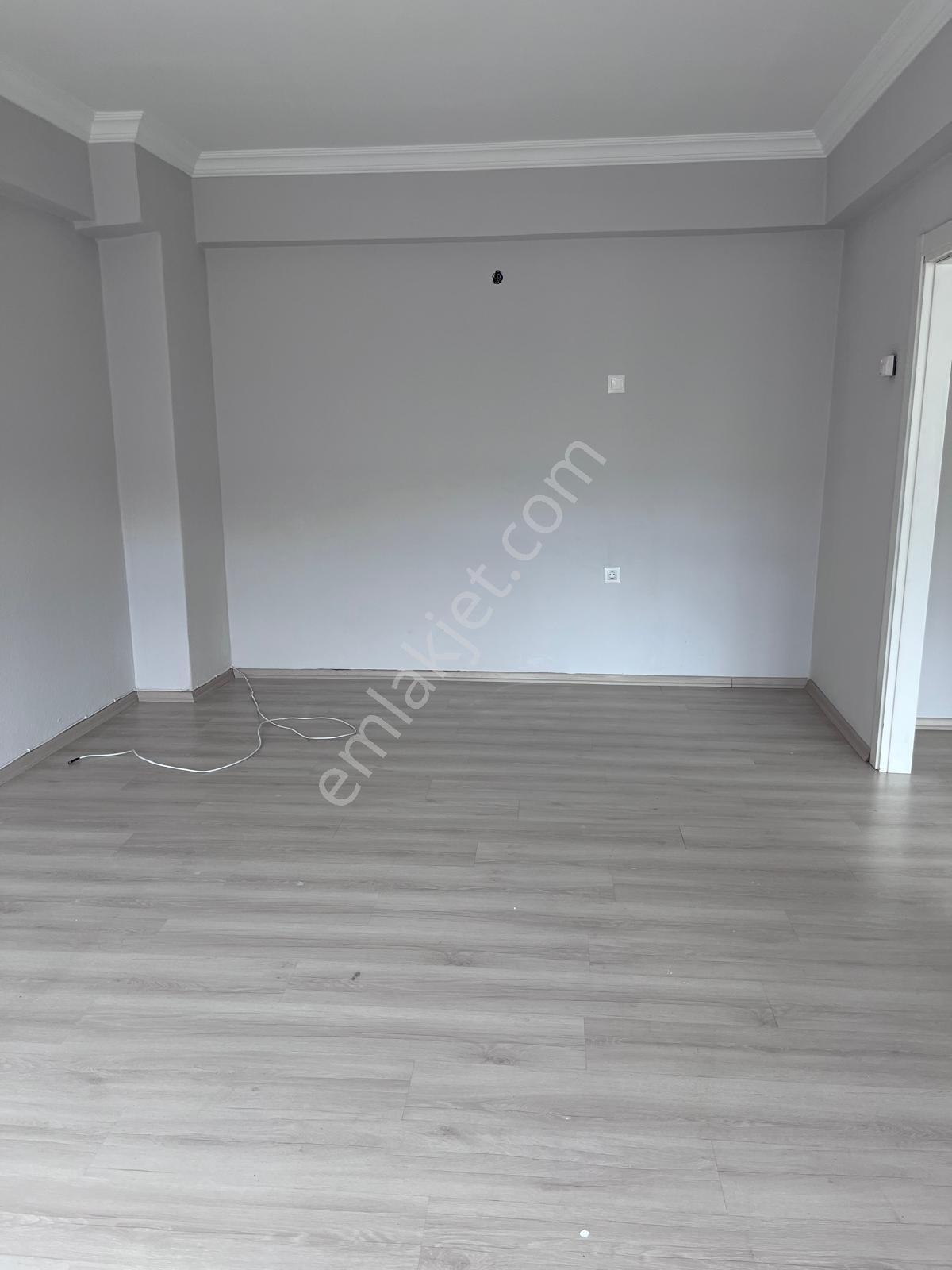 Yenimahallede Geniş 4+1 Kiralık Daire | Uygun Fiyat Avantajı - Görsel 15