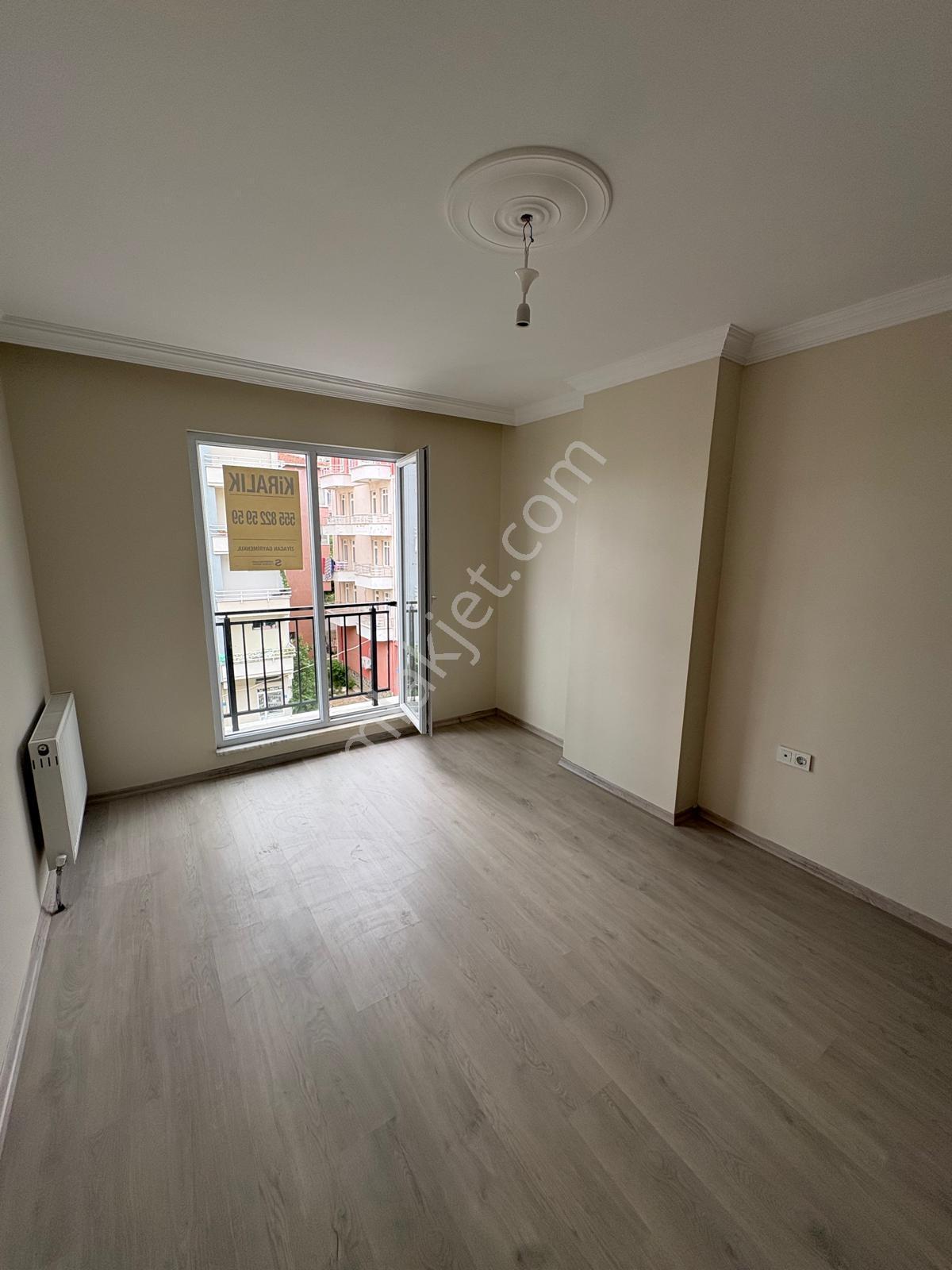 100. Yıl Mah 110 M² Lüks 2+1 Ebeveyn Banyolu Site İçi Kiralık - Görsel 3