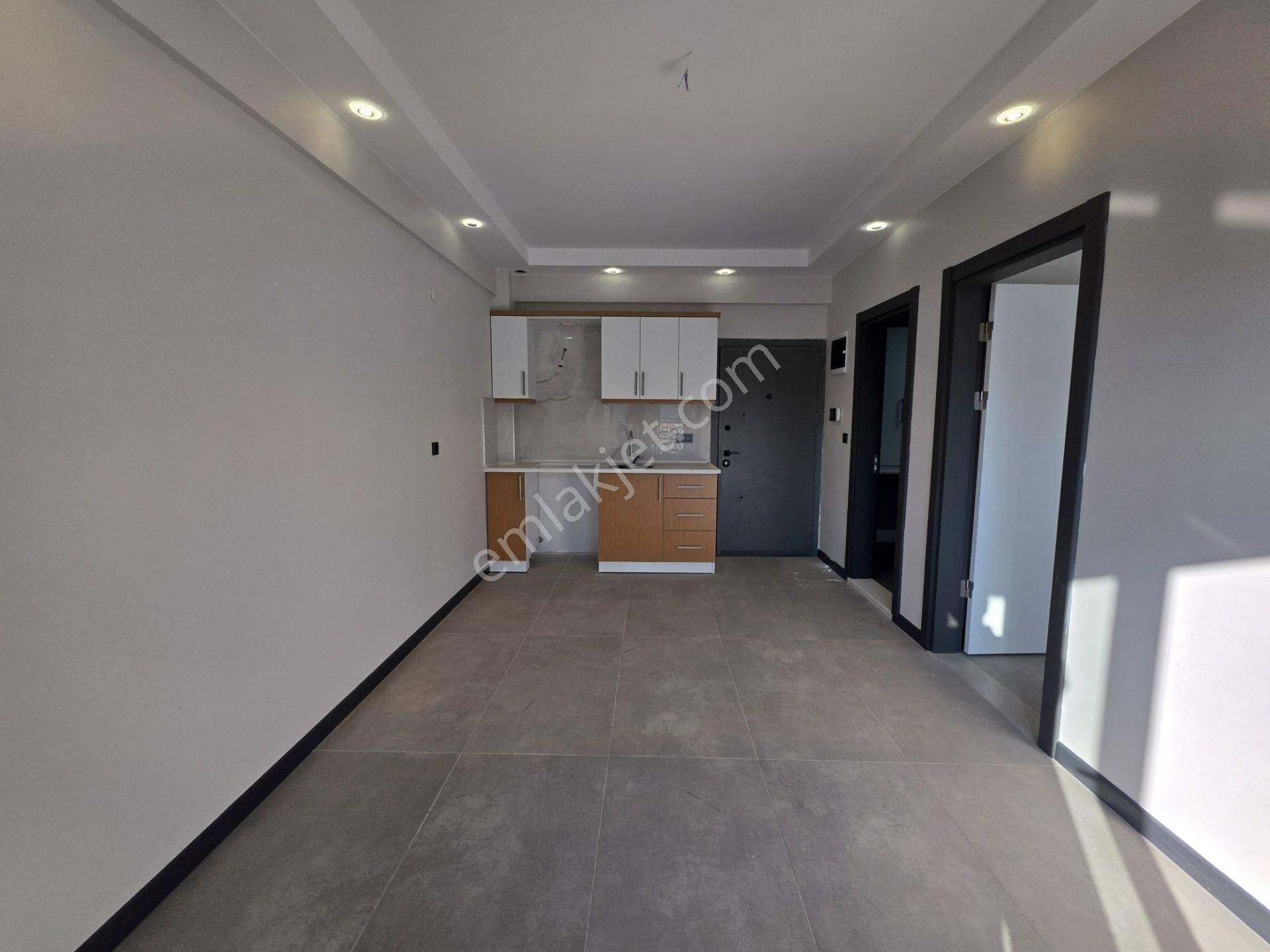 Kuşadası Kiralık 1+1 Daire Kuştur Plajına 300 Metre - Görsel 2