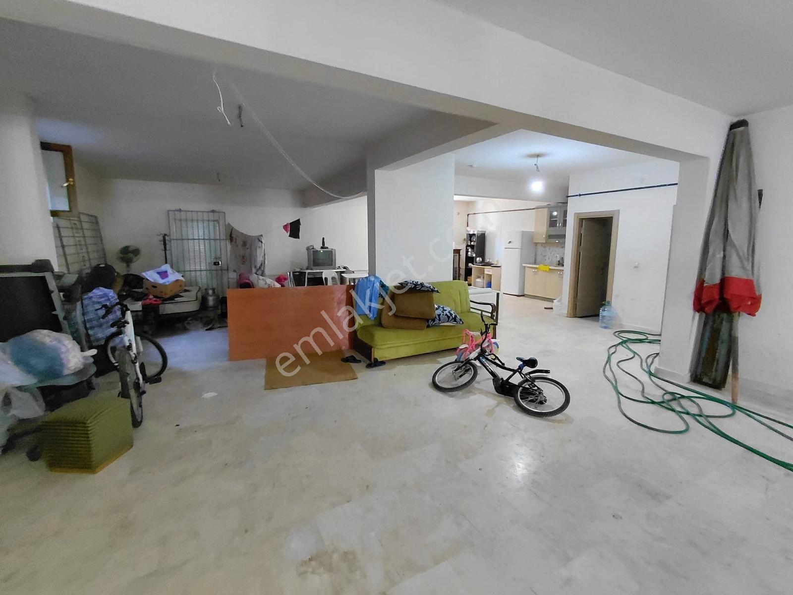 Vatan'da Yıldıztepe'de Cadde Üzeri 300 M2 Net Kullanım Kiralık - Görsel 10