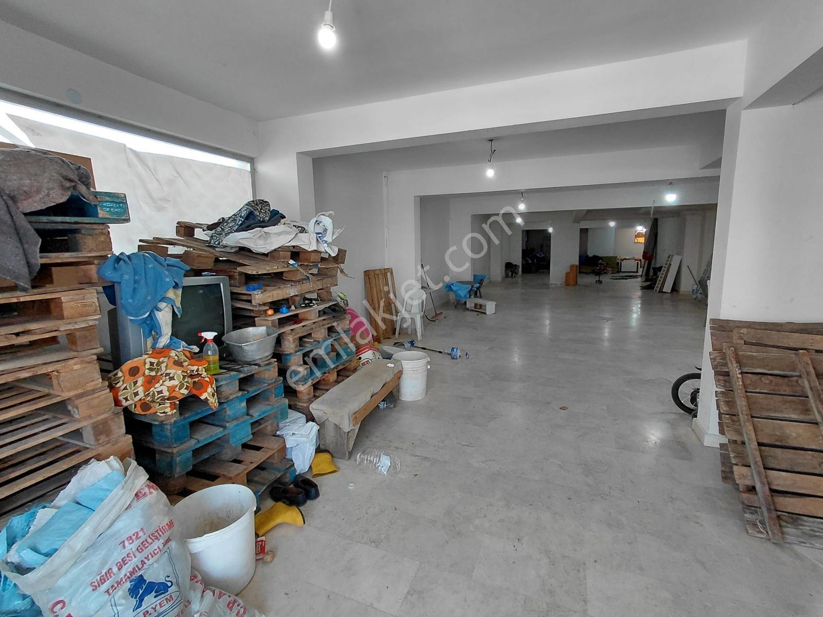 Vatan'da Yıldıztepe'de Cadde Üzeri 300 M2 Net Kullanım Kiralık - Görsel 5