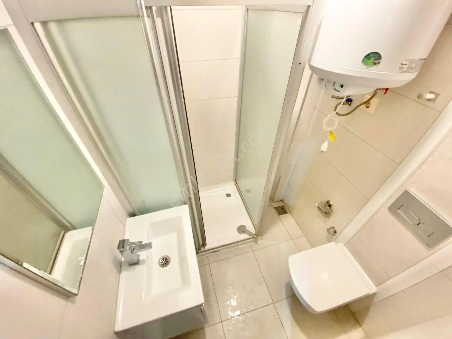 Ay Emlaktanaltınoluk Yağcılarda Denize 50 Mt***eşyalı***deniz Manzaralı Satılık 2+1 Arakat Daire - Görsel 28