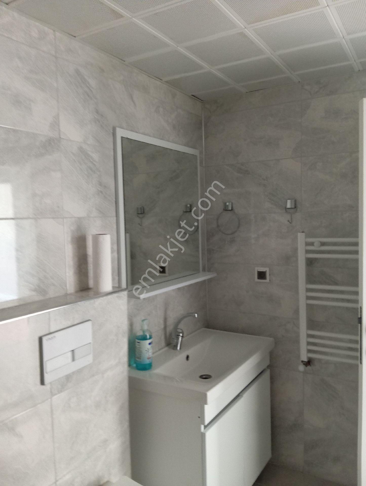 Vergi Dairesi Yani Kiralık 2+1 Daire - Görsel 15