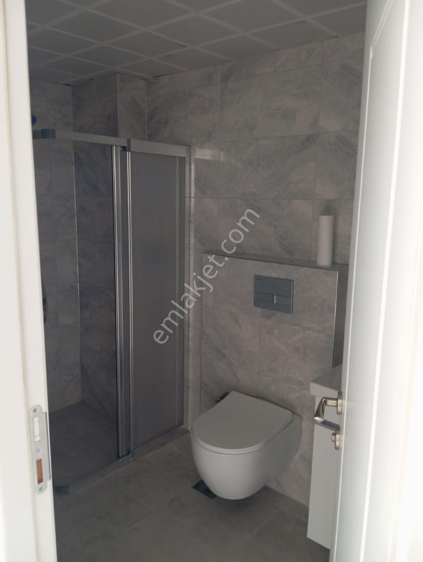 Vergi Dairesi Yani Kiralık 2+1 Daire - Görsel 18