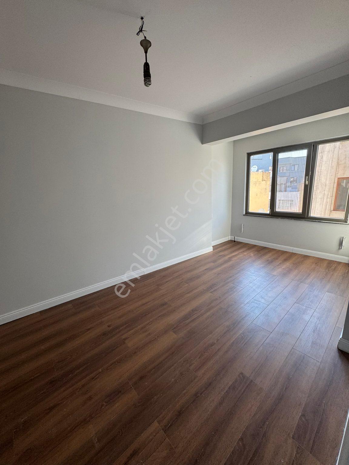 Erdek Atatürk Mahallesi'nde Kiralık 2+1 Masrafsız Daire - Görsel 3