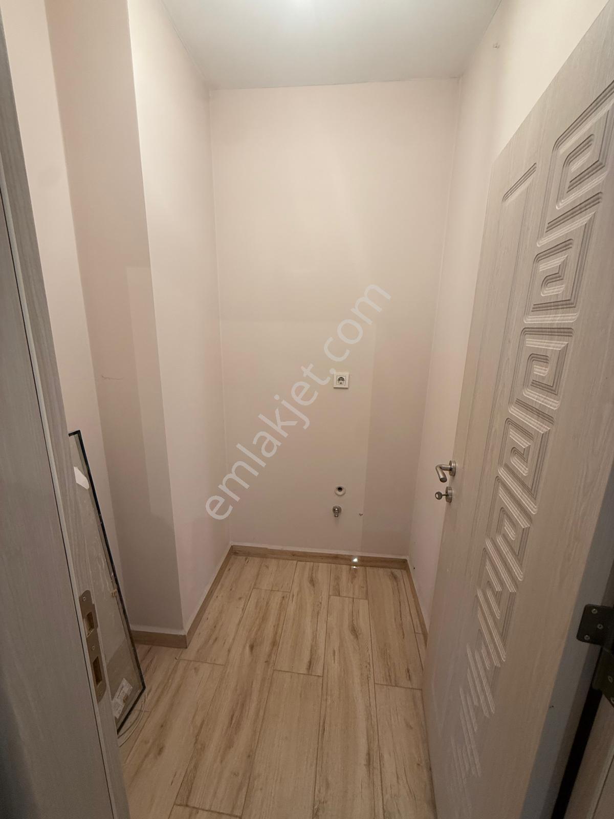 Emek Emlak'tan Hacı Osman'da Ana Cadde Üzeri Kiralık 2+1 Daire - Görsel 3