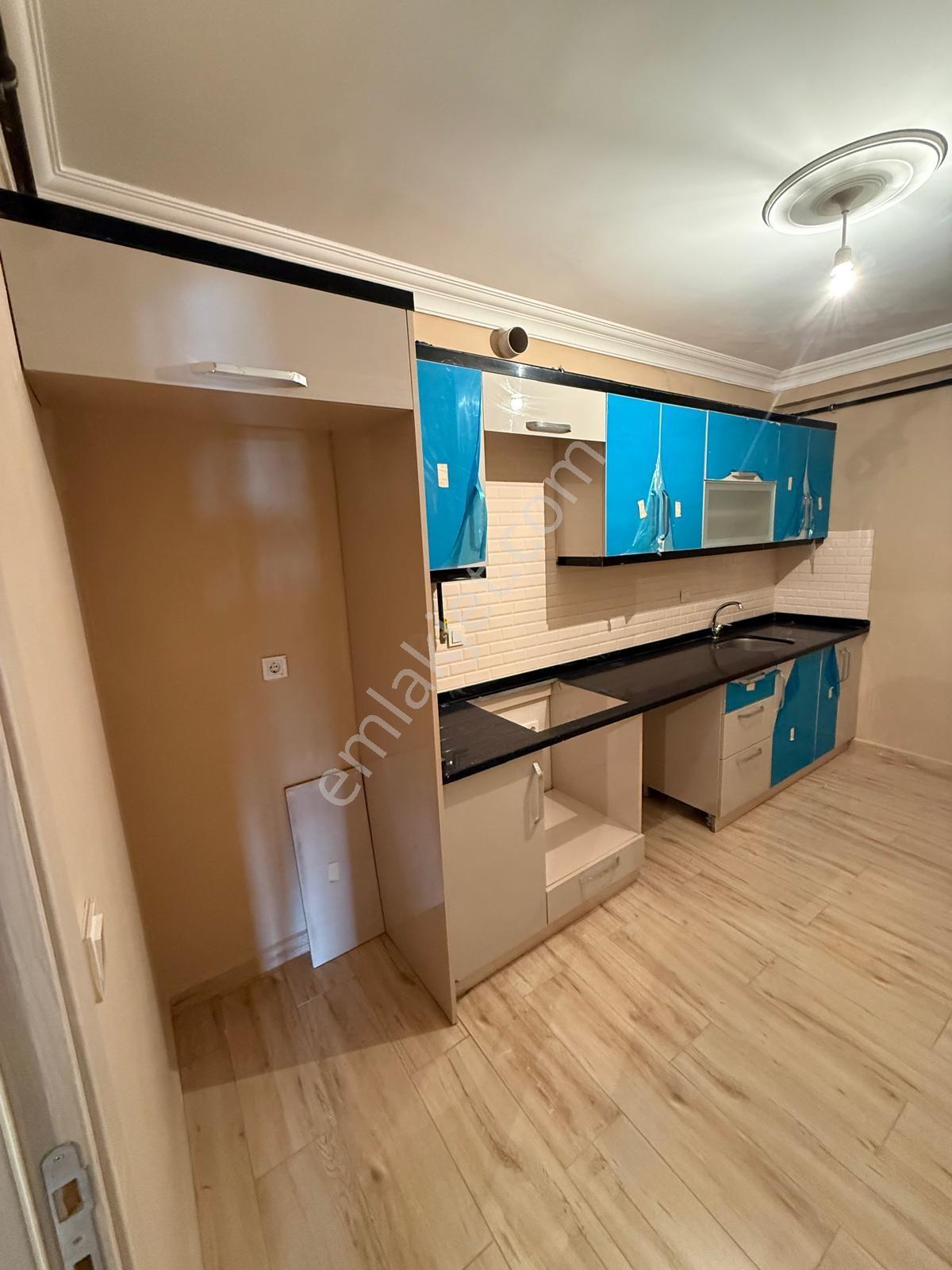 Emek Emlak'tan Hacı Osman'da Ana Cadde Üzeri Kiralık 2+1 Daire - Görsel 12