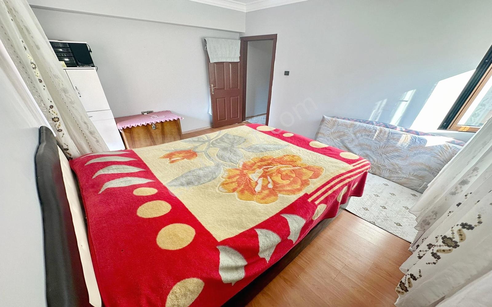 Atapark'ta Aşık Veysel Cadde Üzeri Geniş M² Ara Kat 3+1 Daire - Görsel 16