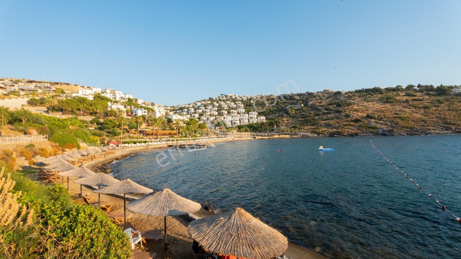 Bodrum Yalıkavak Deniz Manzaralı Plajlı Sitede Satılık Villa - Görsel 19
