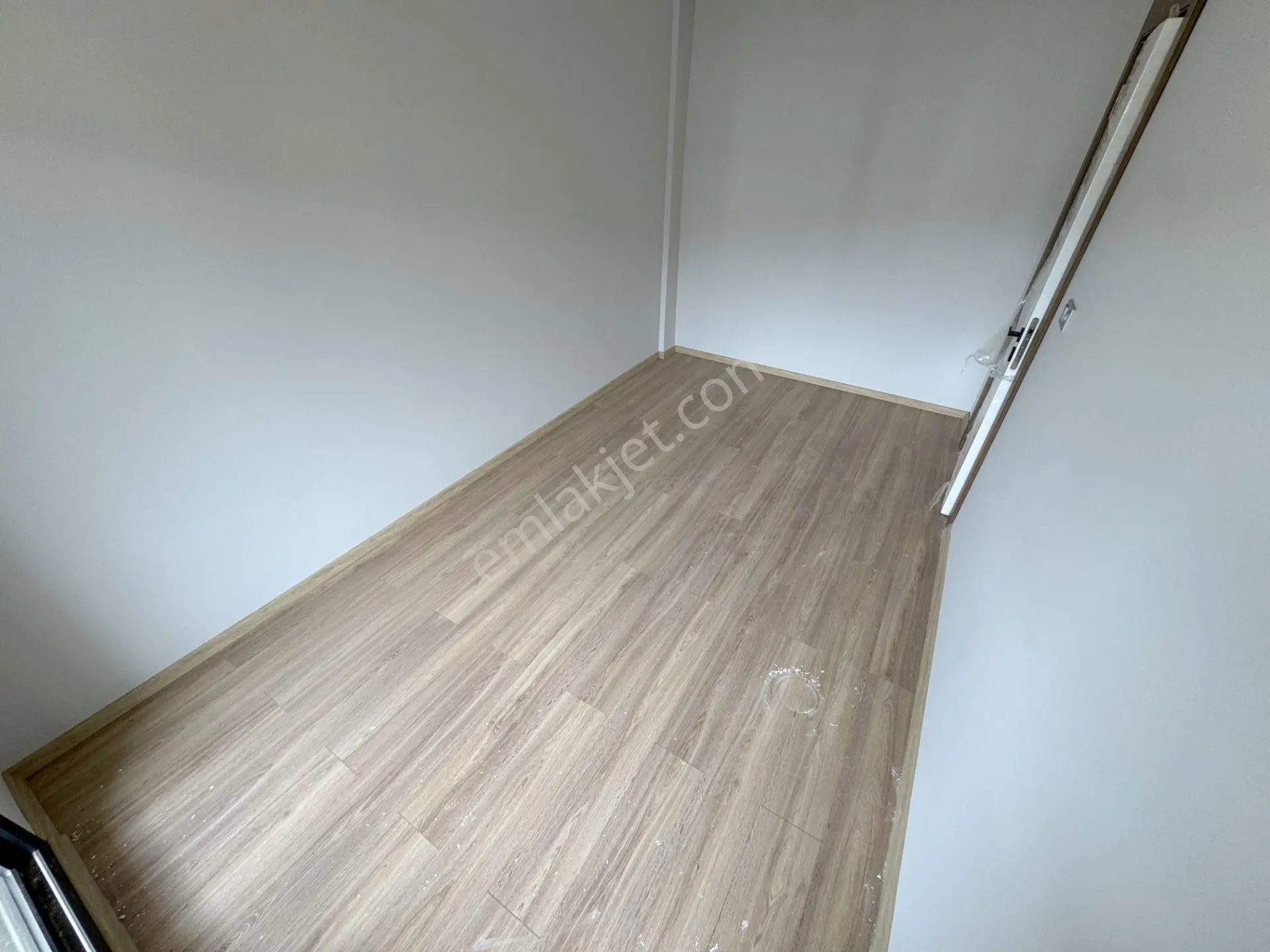 Güç'ten Gürede Kazdağları Manzaralı Teraslı Sıfır Lüx Satılık 1+1 Daire - Görsel 23