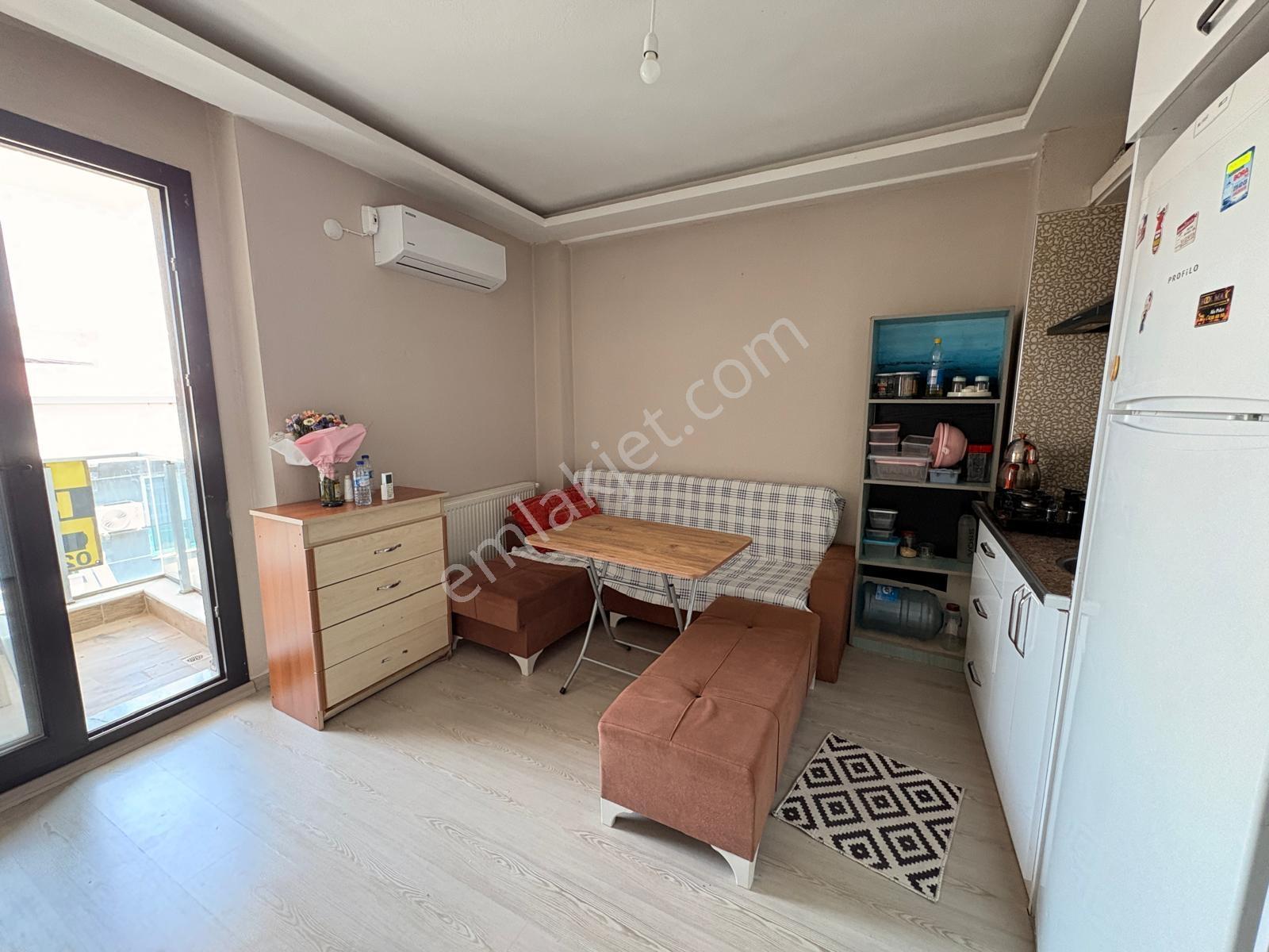 Deü Yakını 1+1 Full Eşyalı Asansörlü Balkonlu Doğalgazlı+klimalı - Görsel 26