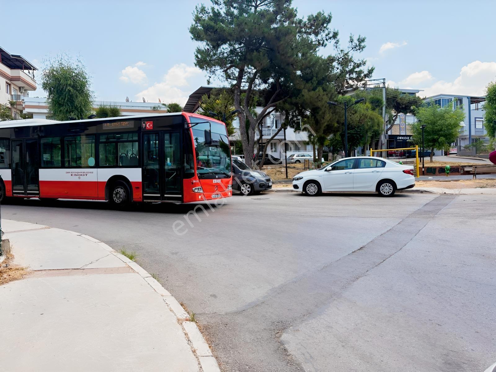 Deü Yakını 1+1 Full Eşyalı Asansörlü Balkonlu Doğalgazlı+klimalı - Görsel 45