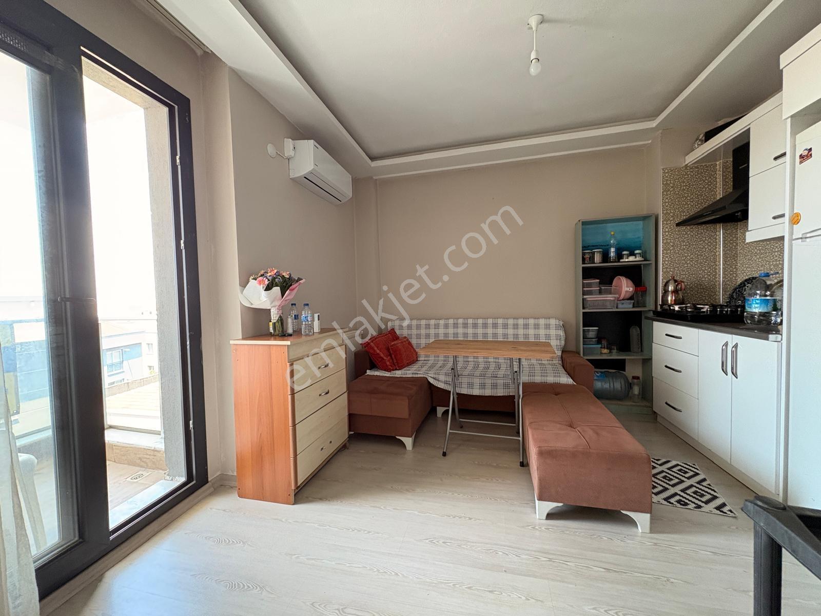 Deü Yakını 1+1 Full Eşyalı Asansörlü Balkonlu Doğalgazlı+klimalı - Görsel 24