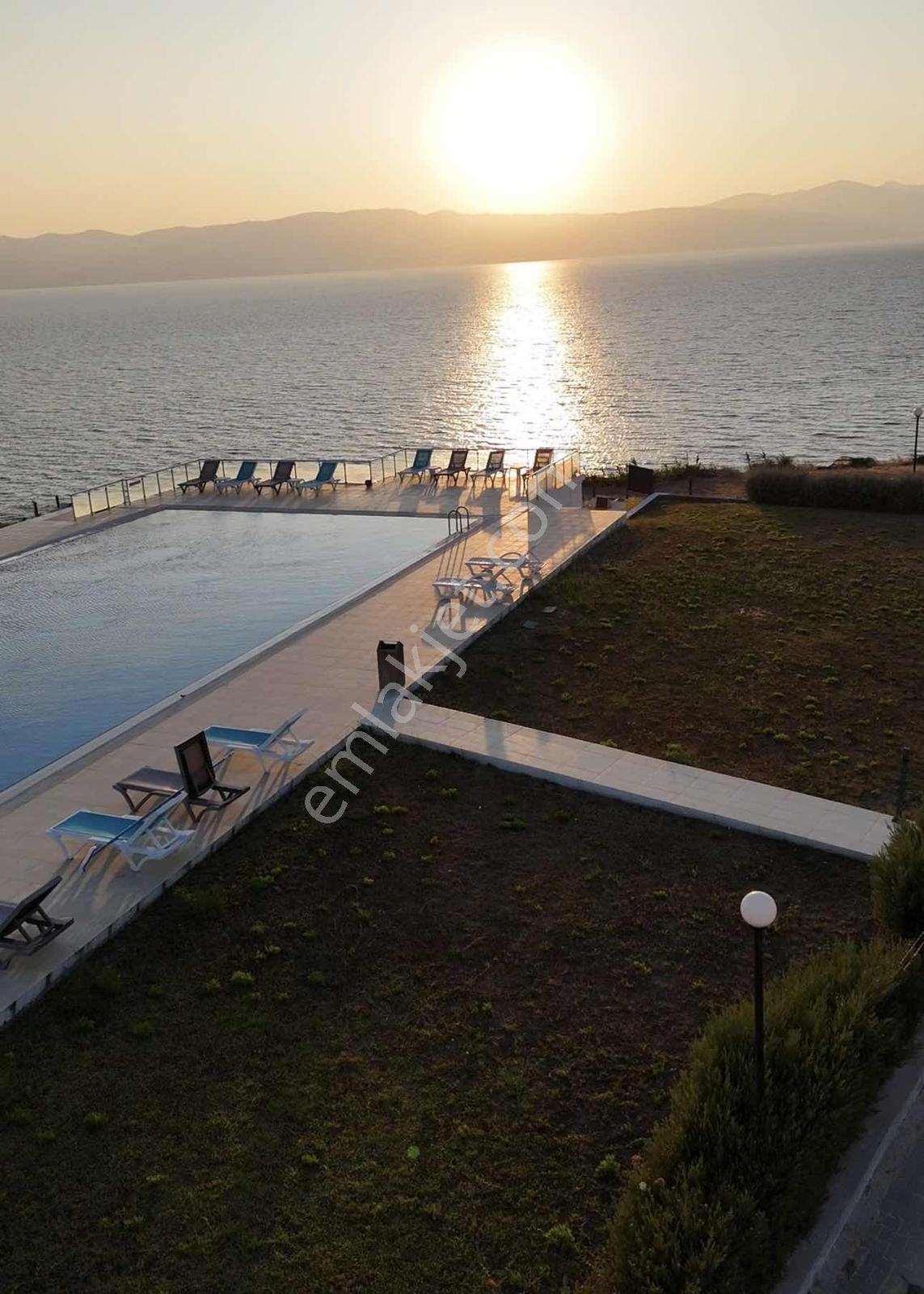 Doğa Dostu'ndan Çeşme Ayasaranda Denize Sıfır Havuzlu Villa - Görsel 34