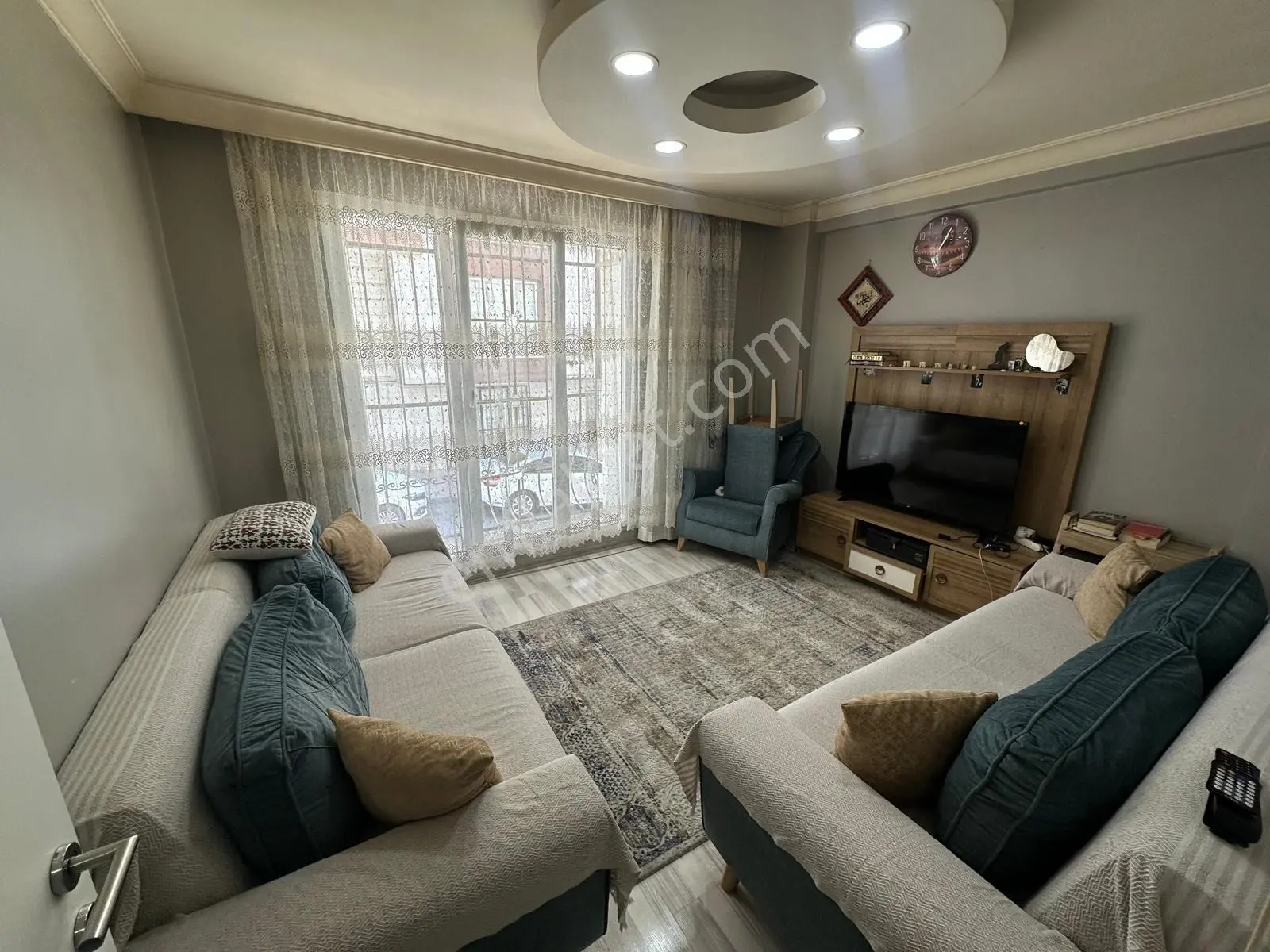 Loft'tan Kanarya Mah. Satılık 2+1 Y.giriş Daire Balkonlu Krediye Uygun - Görsel 3