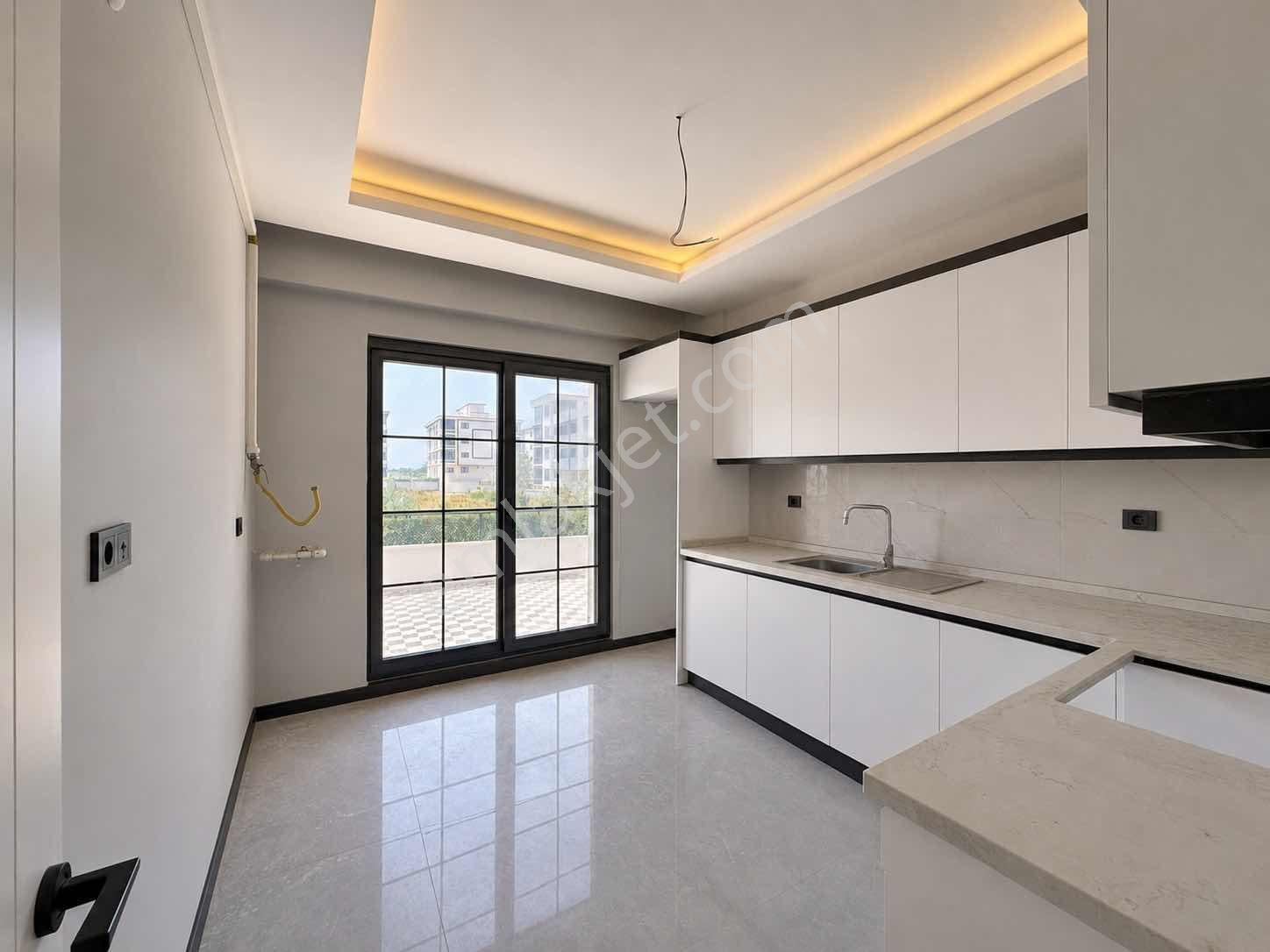 Havuzlu Sitede 2+1 Sıfır Kiralık Daire - Görsel 2