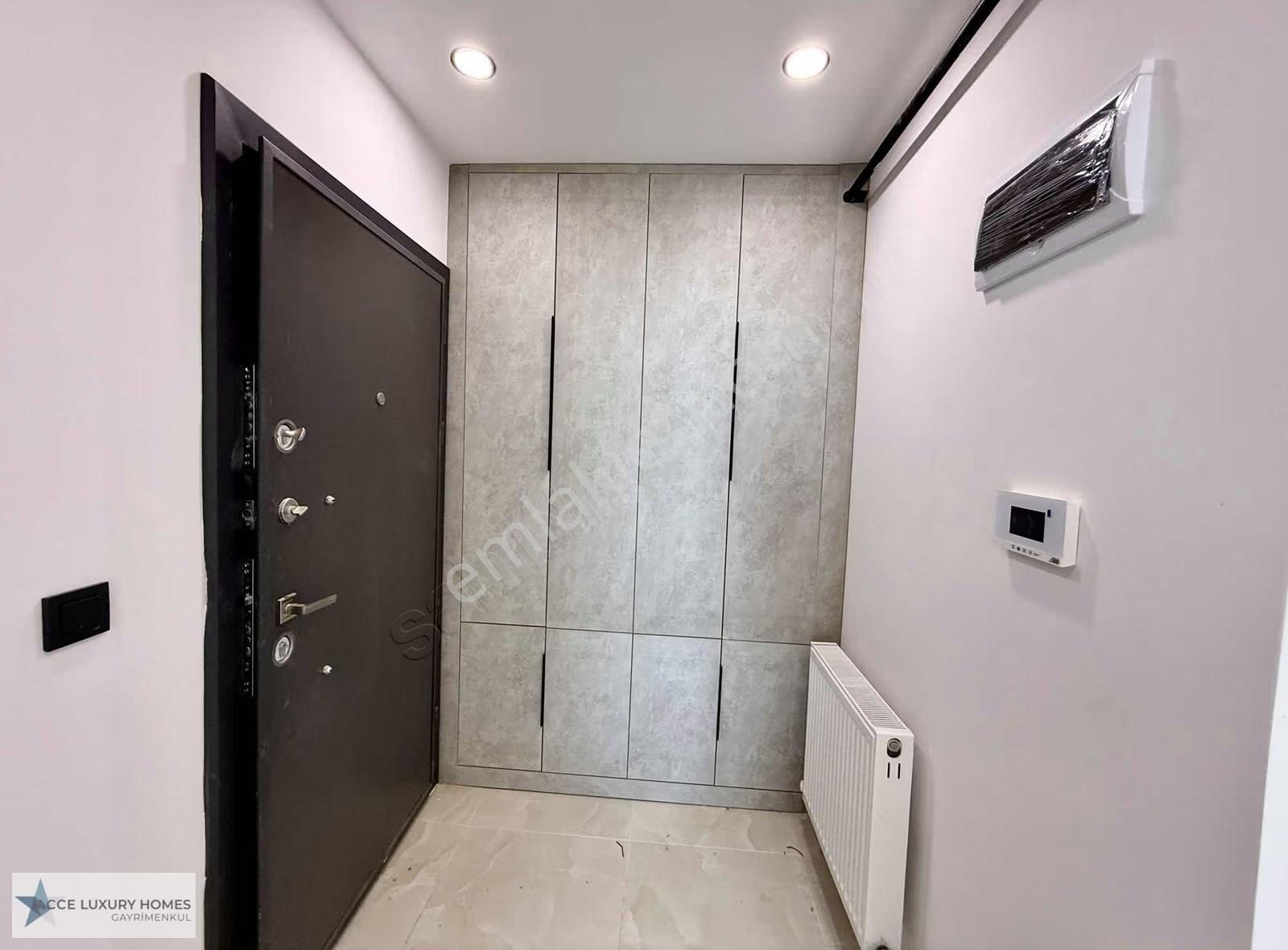 Havuz Manzaralı Lüks Site İçerisinde 3,5+1 Satılık Daire - Görsel 20
