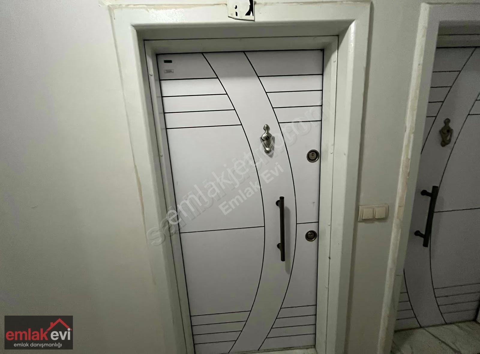 Emlak Evi'nden Orta Mahalle'de 1+1 Satılık Fırsat Daire - Görsel 14