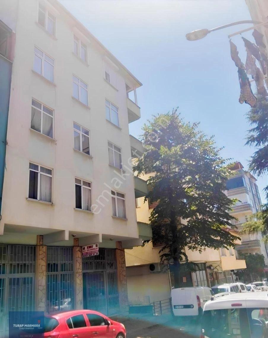Geniş 4+1 Merkezi Konumda Daire