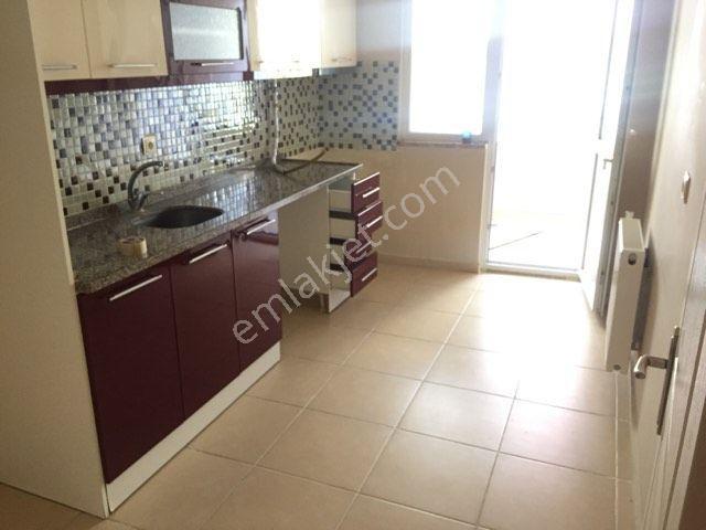 Çorluda Reşadiyede Kiralık Daire 2+1-2. Kat 110 M2